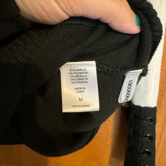 NY&CO Glitter Colorblock Sweater - Picture 5 of 5